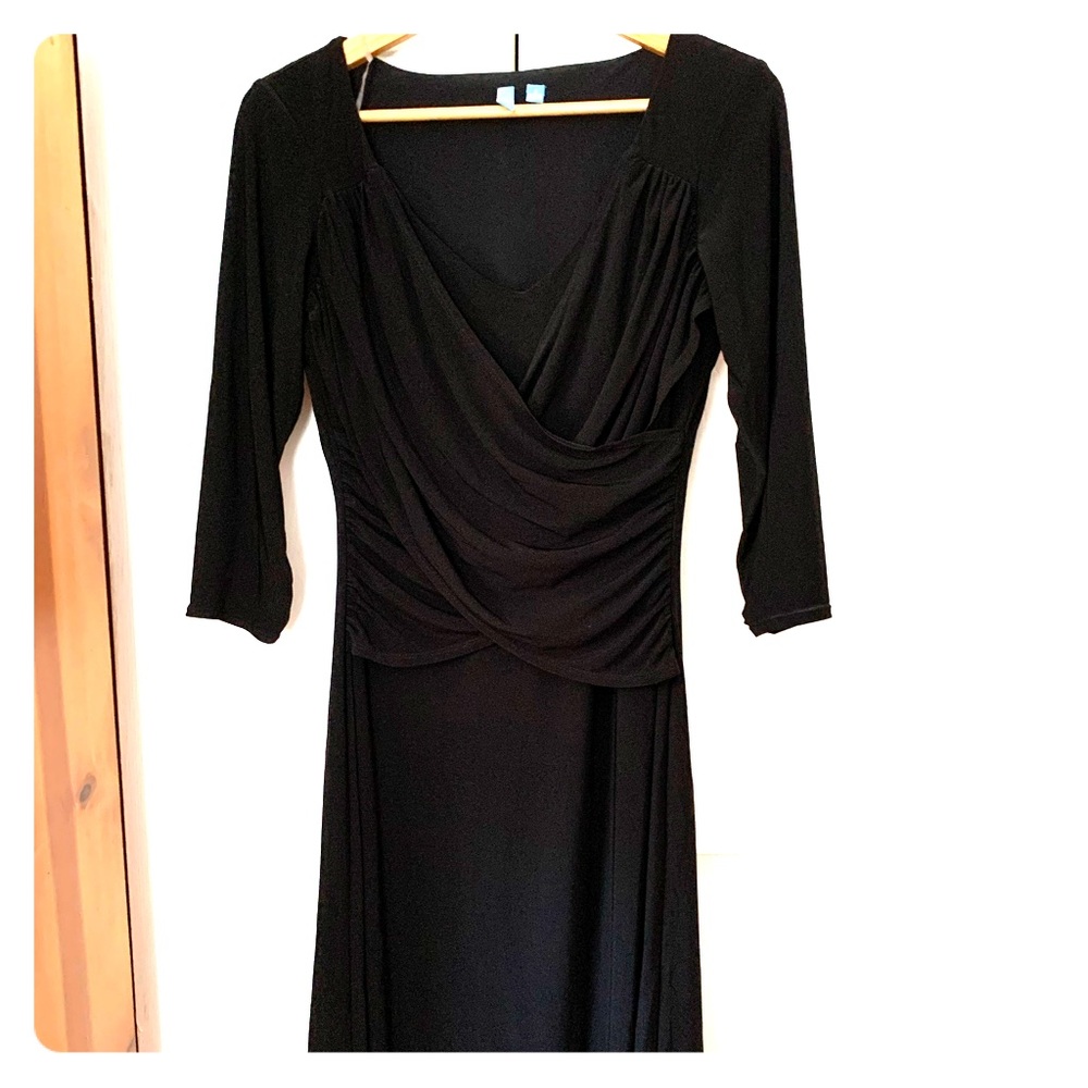 Black Women’s Dress with Draped Front and Three-Quarter Sleeves